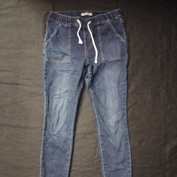 Satin Doll Skinny Premium Denim Crop Jeans Size 5 - Picture 1 of 7